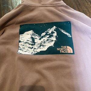 women’s medium north face hoodie